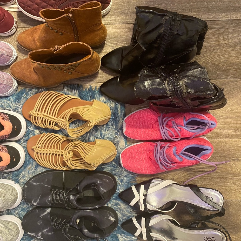 71 item bundle - Picture 10 of 14